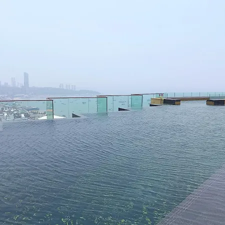 Apartment Edge Lux Pattaya