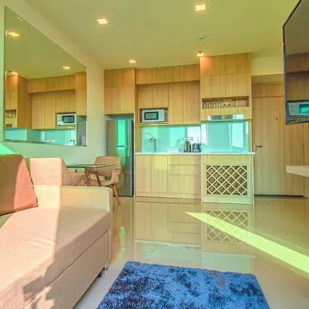 In Garden Tower Pool, Sauna & Gym 1 Km From Walking Street Apartment Pattaya