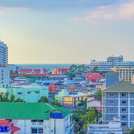 In Garden Tower Pool, Sauna & Gym 1 Km From Walking Street Pattaya