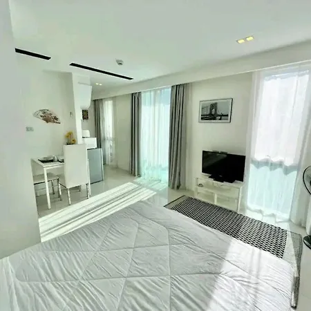 Center * Pattaya