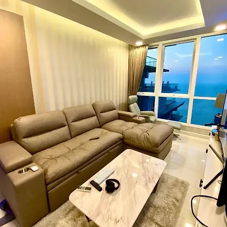 Luxsl Luxurystyleoflife 4 * Pattaya