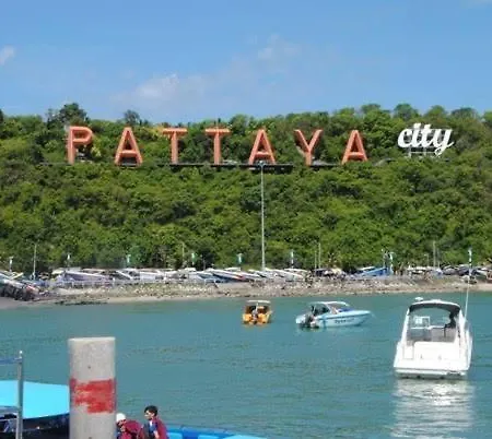 Arcadia Beach Continental อาคาเดีย บีช คอนติเนนทอล * Pattaya
