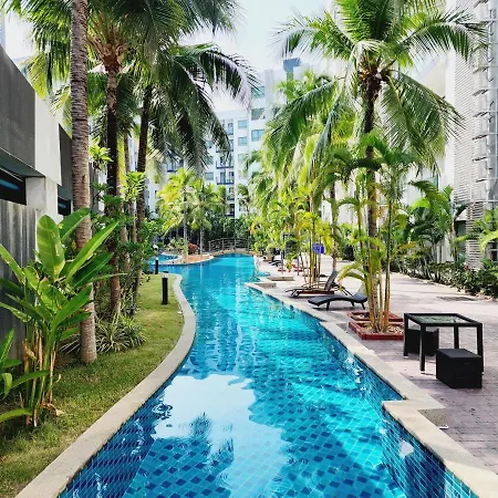 Arcadia Beach Pattaya