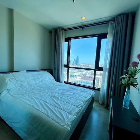 The Base By Fantasea Beach Apartment *