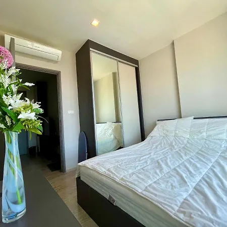 The Base By Fantasea Beach Apartment *