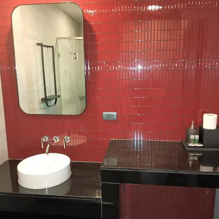 Edge Lux Apartment *