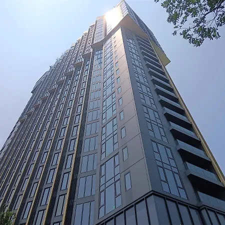 Edge Lux Apartment *