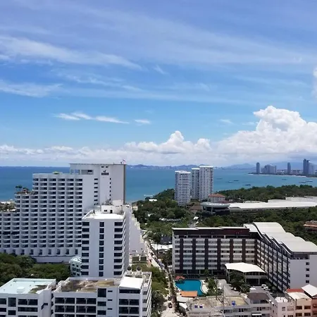 Andromeda Seaview Near อพาร์ทเม้น *