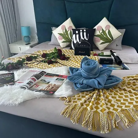 Villa 芭提雅棕榈园夏天顶级轰趴/4卧5卫网红泳池独栋别墅/可提供接机景点游艇低价预订服务