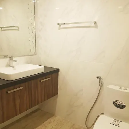 Apartment Grand Avenue By Yuli *