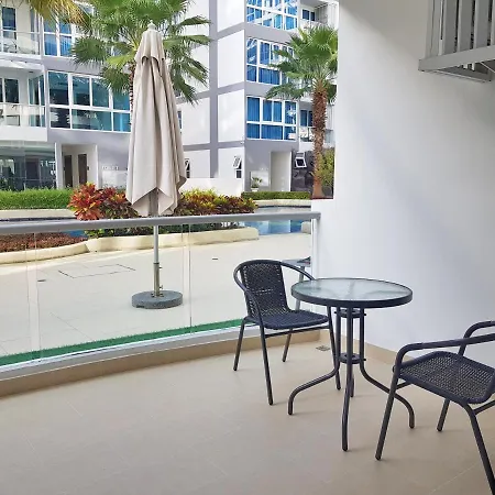 Apartment Grand Avenue By Yuli