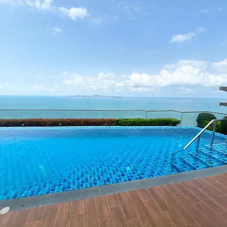 The Peak Towers 28 Floor Studio With Sea View