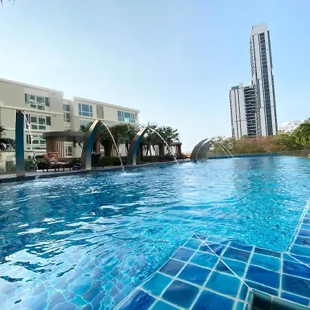 Apartment The Peak Towers 28 Floor Studio With Sea View *