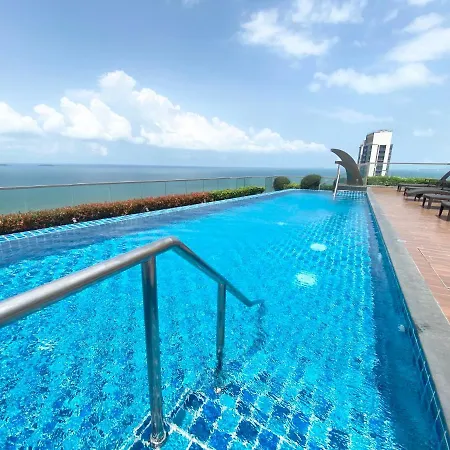 Apartment The Peak Towers 28 Floor Studio With Sea View
