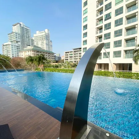Apartment The Peak Towers 28 Floor Studio With Sea View Pattaya