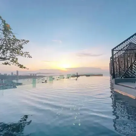 Apartment Edge Luxury Ocean View