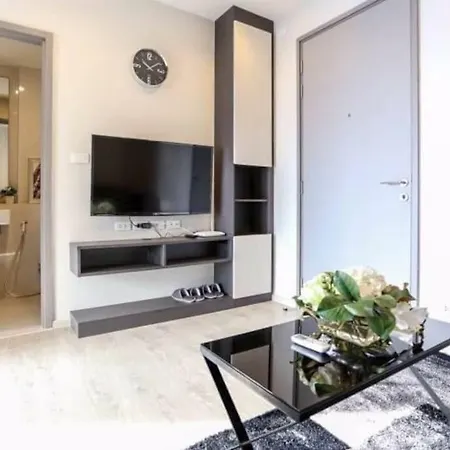 Central Beach Nice Apartment Pattaya