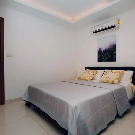 Apartment Club Royal Wongamat *