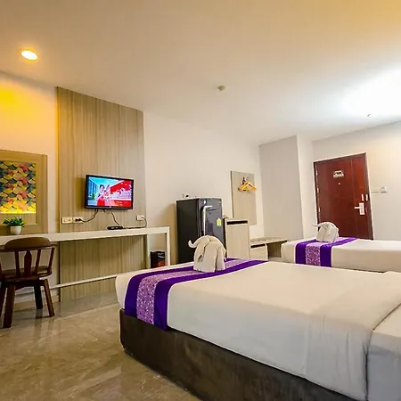 Embryo Hotel 4*