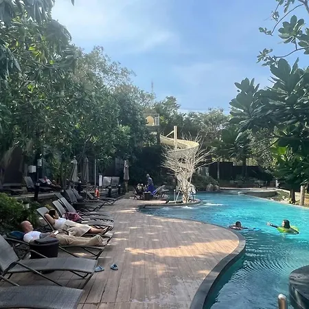 Komplett-wohnung Beste Lage Apartment *