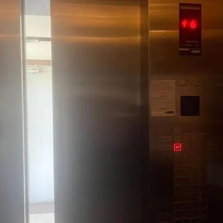 Apartment Komplett-wohnung Beste Lage *