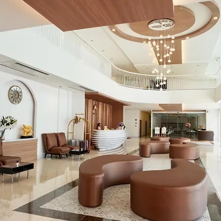 M Casa 4*