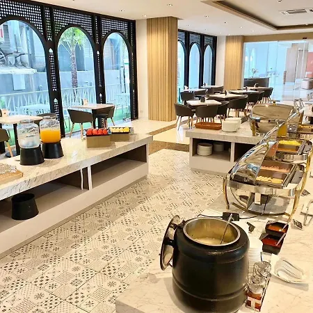 Hotel M Casa 4*