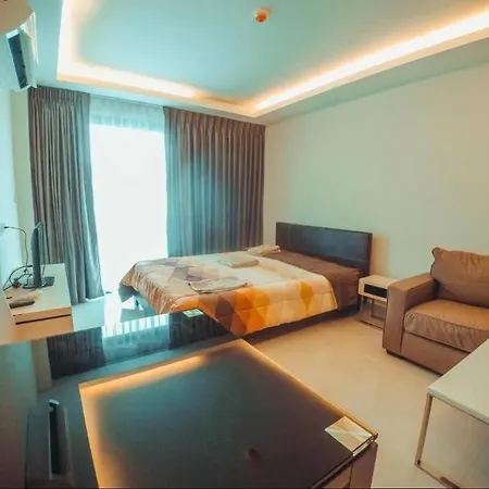 Apartment On The In Club Royal North *
