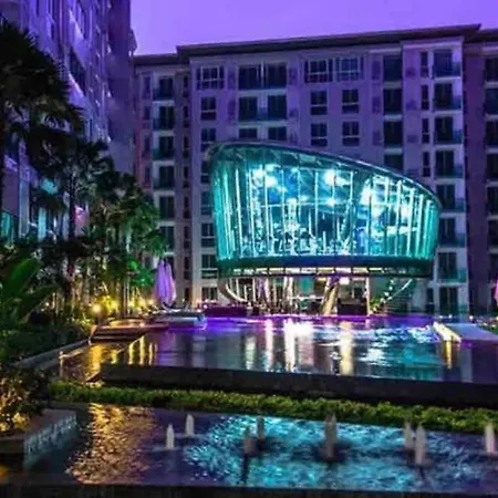 Apartment Luxury Spacious 1br With Balcony *