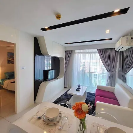 Luxury Spacious 1br With Balcony