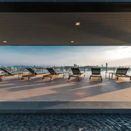 Apartment The Base Huge 2bed King&queen With Infinity Pool Pattaya