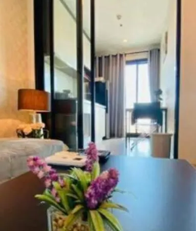 The Base Long Balcony King-bed With Infinity Pool & Free Netflix *