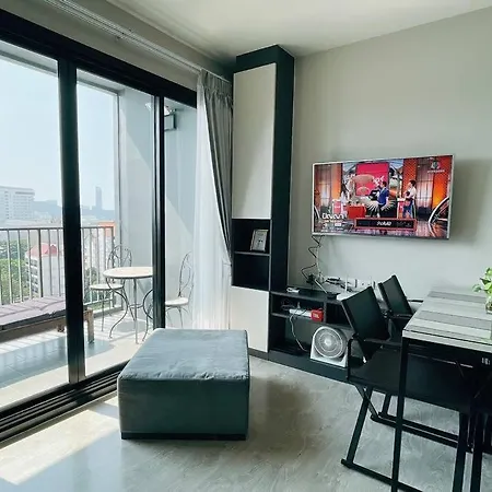 The Base 2bed King&queen Sky Seaview & Infinity Pool