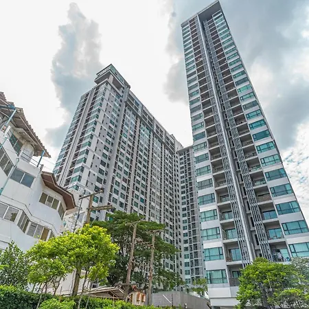 Apartment The Base 1 Bedroom Pattaya