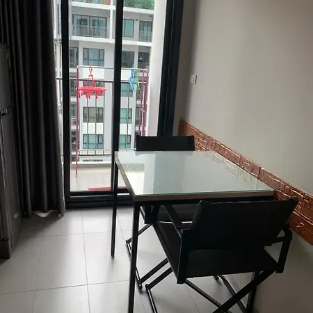 Aparthotel Base Pattaya