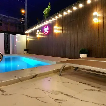 Mv2 Pool Pattaya