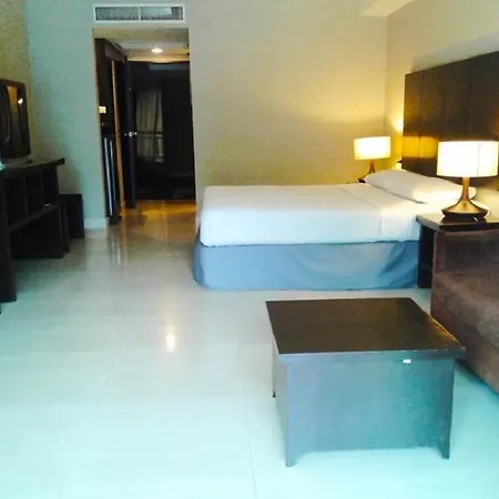 Hotel Summer Spring Pattaya