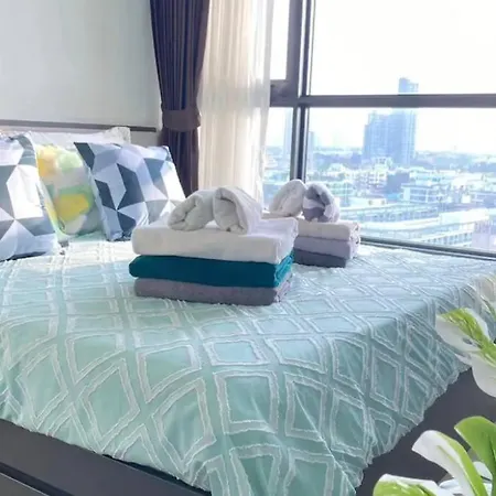 The Base Central * Pattaya