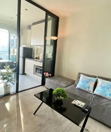 Base King-bed * Pattaya