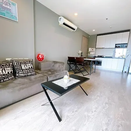 Apartment The Base Huge 2bed King&queen With Infinity Pool
