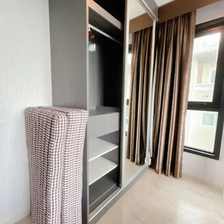 The Base Huge 2bed King&queen With Infinity Pool Apartment