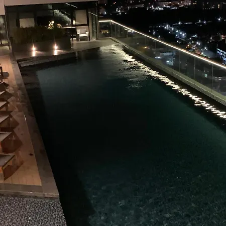 Aparthotel Base Pattaya
