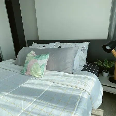 Base 2bed King&queen With Infinity Pool & Free Netflix! Apartment Pattaya