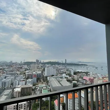 The Base 2bed King&queen Sky Seaview & Infinity Pool