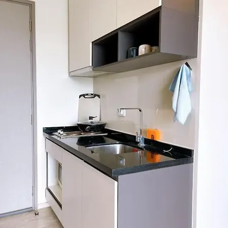 Base 2bed King&queen With Infinity Pool & Free Netflix! * Pattaya