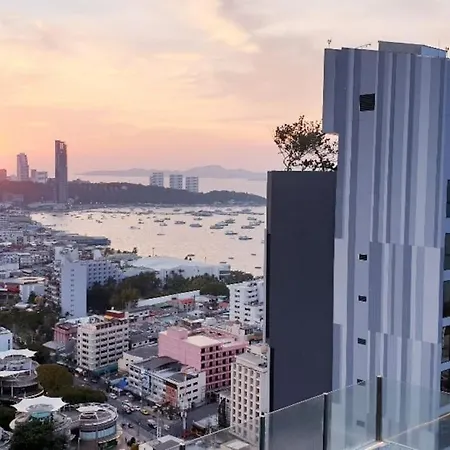 The Base Quiet King-bed With Infinity Pool & Free Netflix Apartment