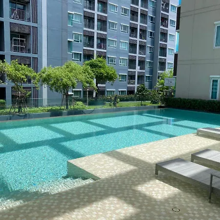 Apartment Centric Sea Pattaya