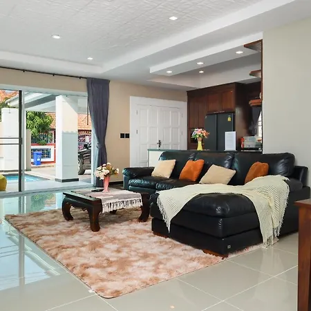 Cityhouse-oscar,pool 4bedrooms-jacuzzi-walking Street 10min Pattaya