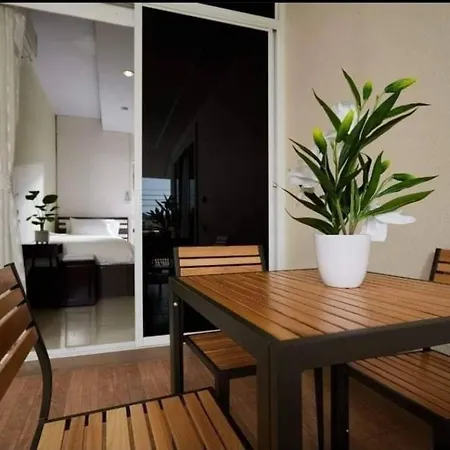 Lagoon 5 Bedroom Pool *