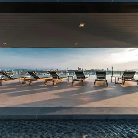 Apartment Base Huge 2bed King&queen With Infinity Pool & Free Netflix!